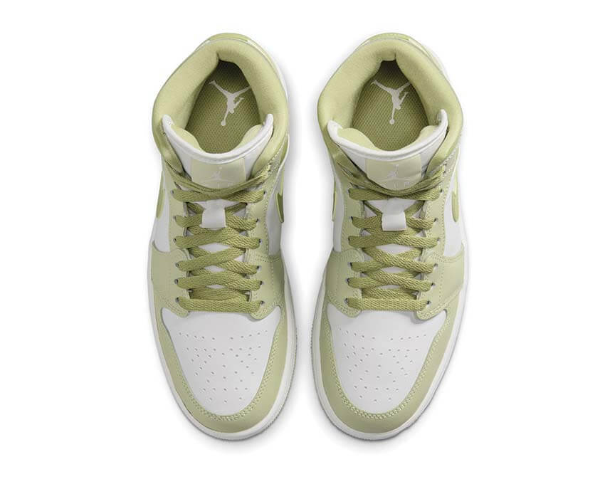 Air Jordan 1 Mid W BQ6472-302
