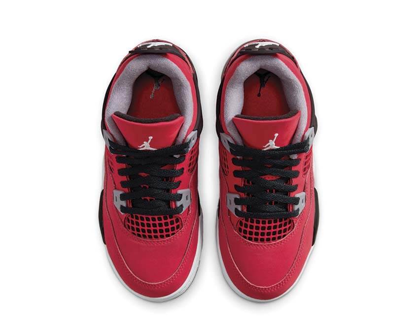 Jordan 4 Retro PS Toro Bravo vista posteriore — Jordan 4 PS Fire Red bambini preschool