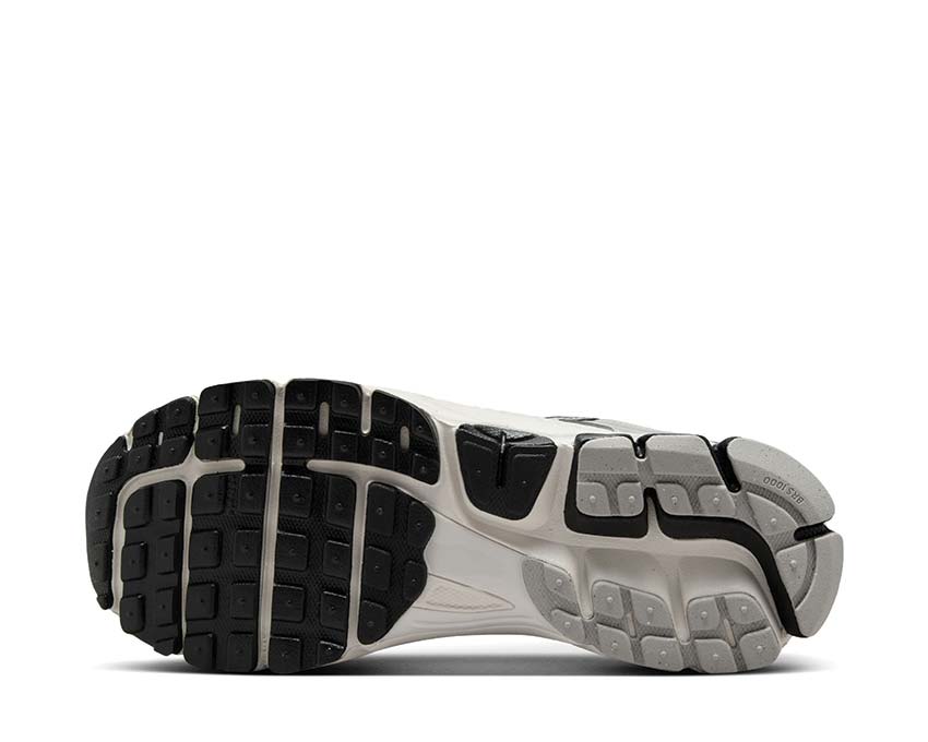 Nike Zoom Vomero 5 W Photon Dust / Black - Phantom HQ1182-001
