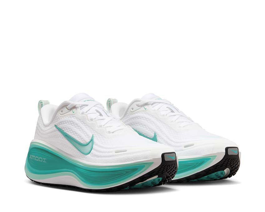 Nike Vomero Plus W "Bleached Turquoise"