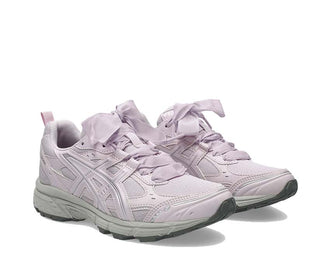 Asics Gel-Nunobiki Cosmos/Pure Silver vue latérale — tige mesh superposée panneaux synthétiques