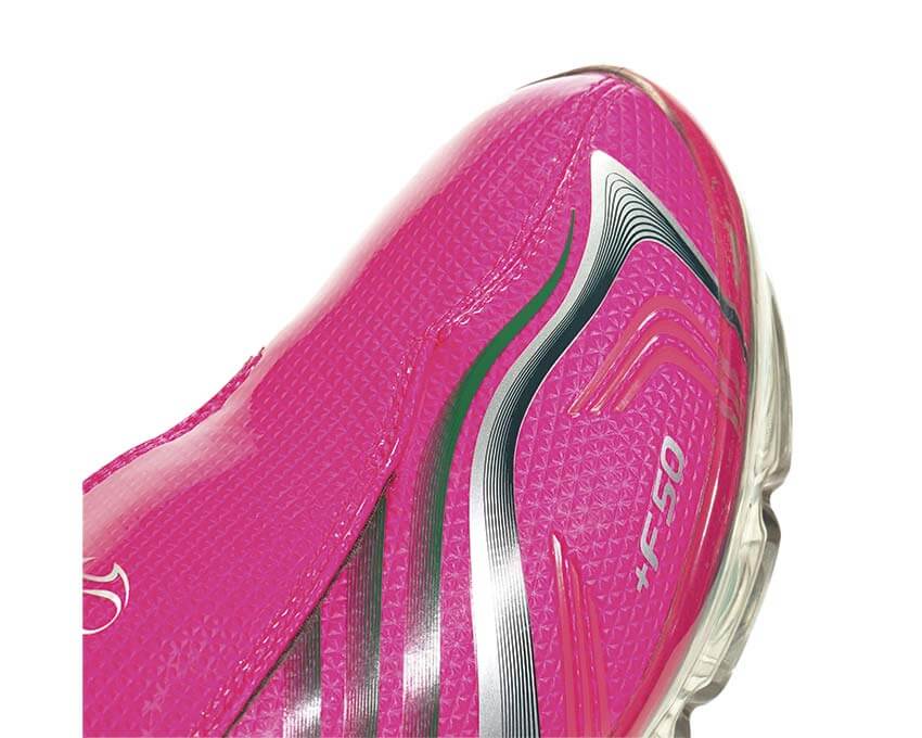 Adidas F50 Adiframe Shock Pink vista laterale — tomaia mesh traspirante rosa fluo