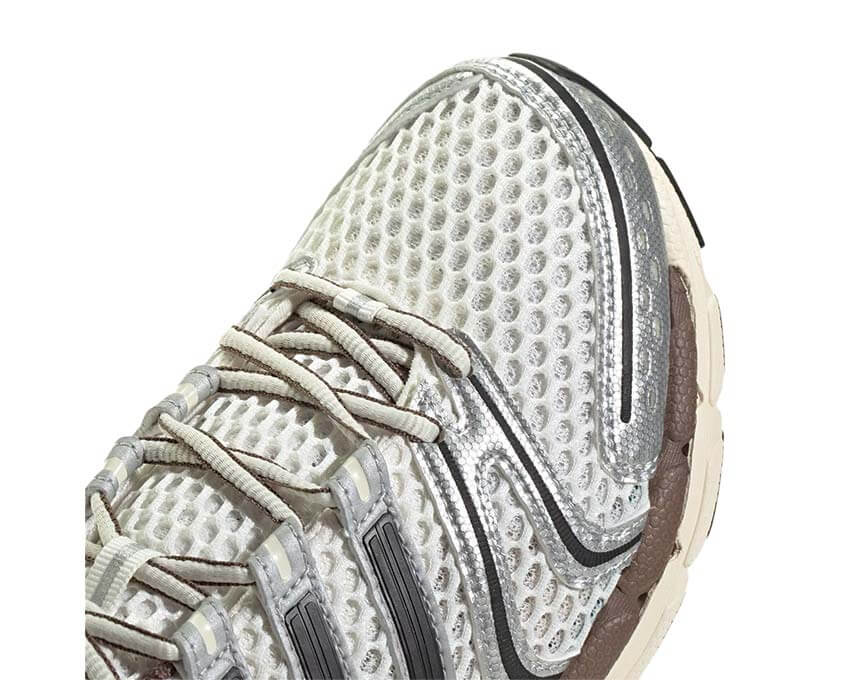 Adidas Adistar Control 5 Cloud White vista laterale — mesh bianco running stabilità