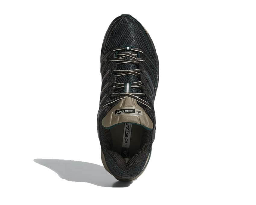 Adidas Adistar Control 5 Core Black — vista frontale nero running monocromo