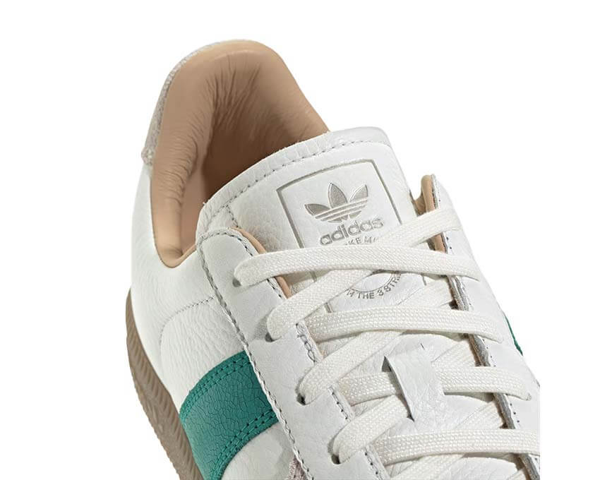 Adidas BW Army Power Green vista laterale — pelle verde brillante stile militare