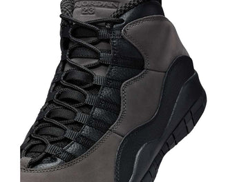 Air Jordan 10 Retro Shadow vista laterale — tomaia in pelle grigio Shadow Jordan 10