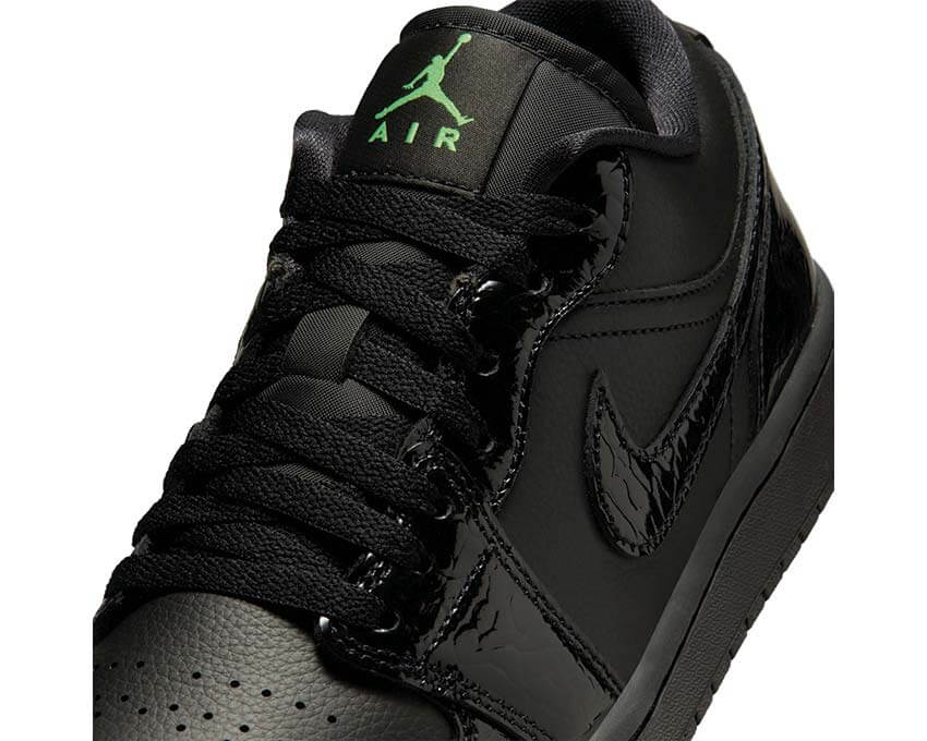 Air Jordan 1 Low SE W IQ9701-010