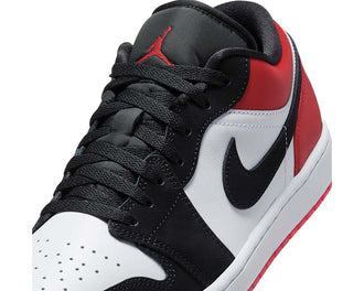 Air Jordan 1 Low SE Bianco Nero Rosso vista laterale — retro basketball culture sneaker