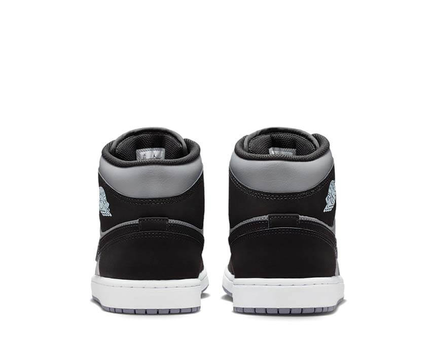 Air Jordan 1 Mid Black dettaglio — swoosh Nike nero Jordan 1 mid