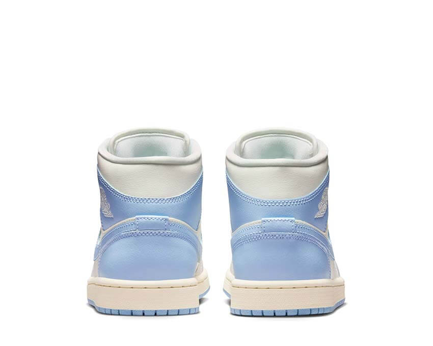 Air Jordan 1 Mid W BQ6472-402