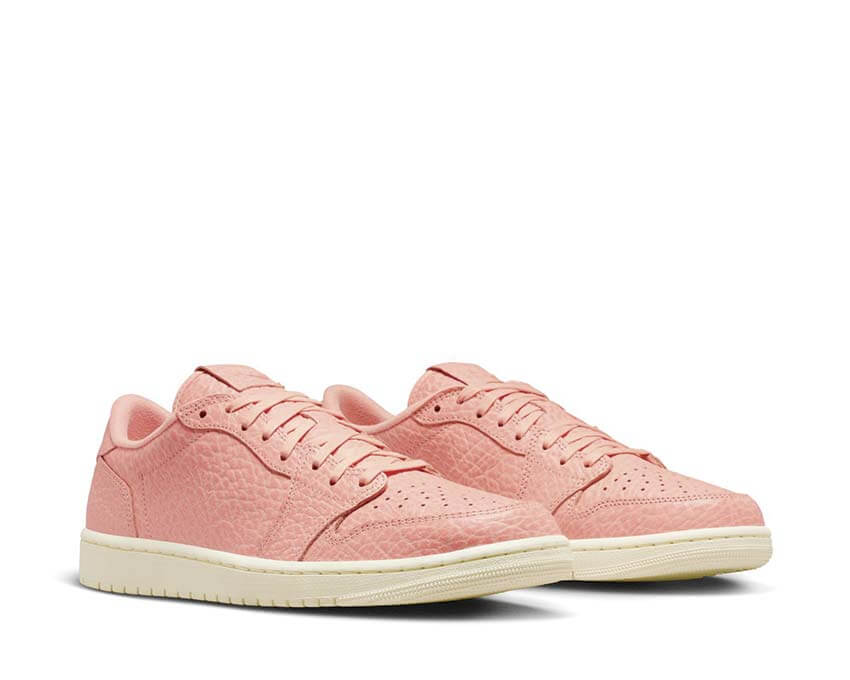 Air Jordan 1 Retro Low No Swoosh Arctic Orange — vista dall'alto arancio Jordan Low
