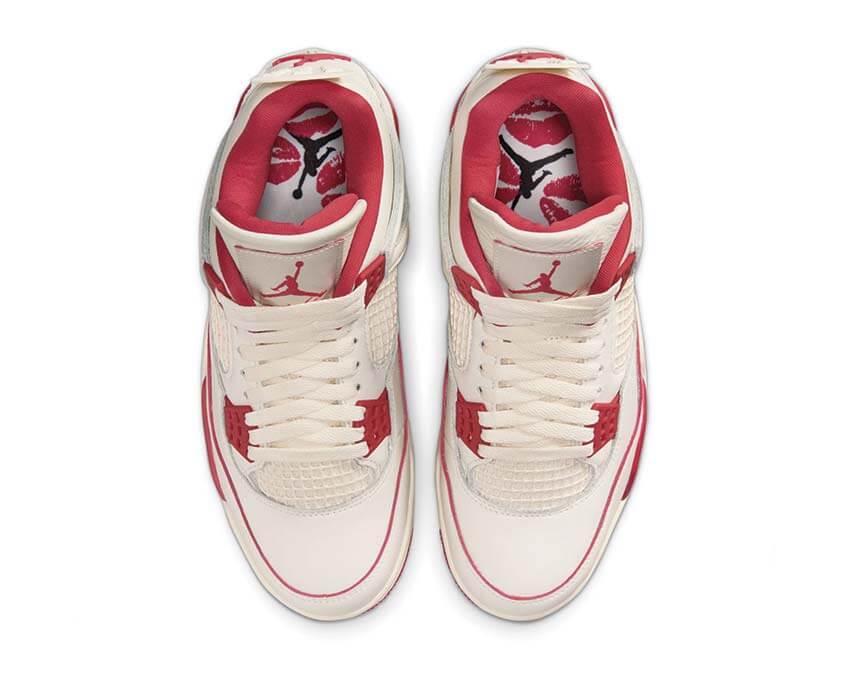 Air Jordan 4 Retro W Lover Letter — vista tre quarti rosa Valentine Day