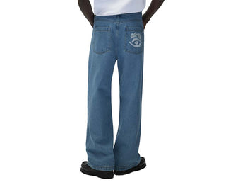 Arte Back Pocket Graphic Pants vista lateral — pantalon gráfico corte recto