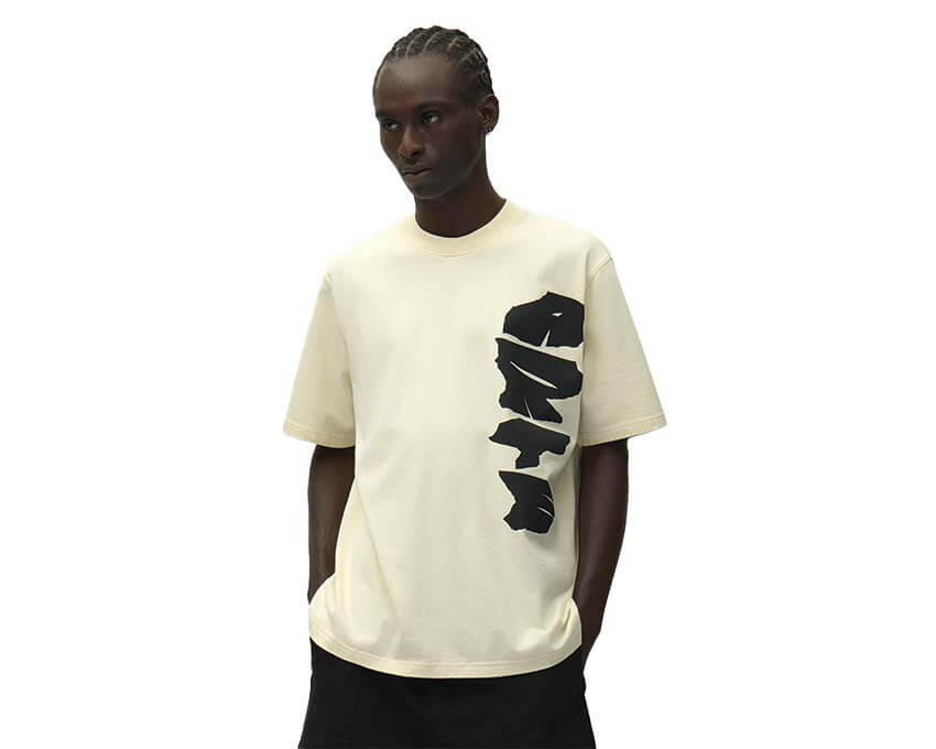 Arte Side Logo T-shirt Crema vista laterale — t-shirt uomo taglio regular logo