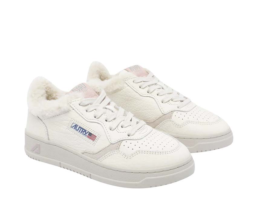 Autry Medalist Low AULWEX18