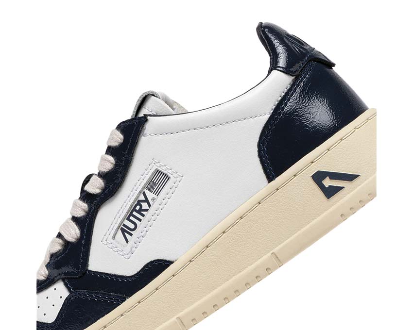 Autry Medalist Low AULWRT06