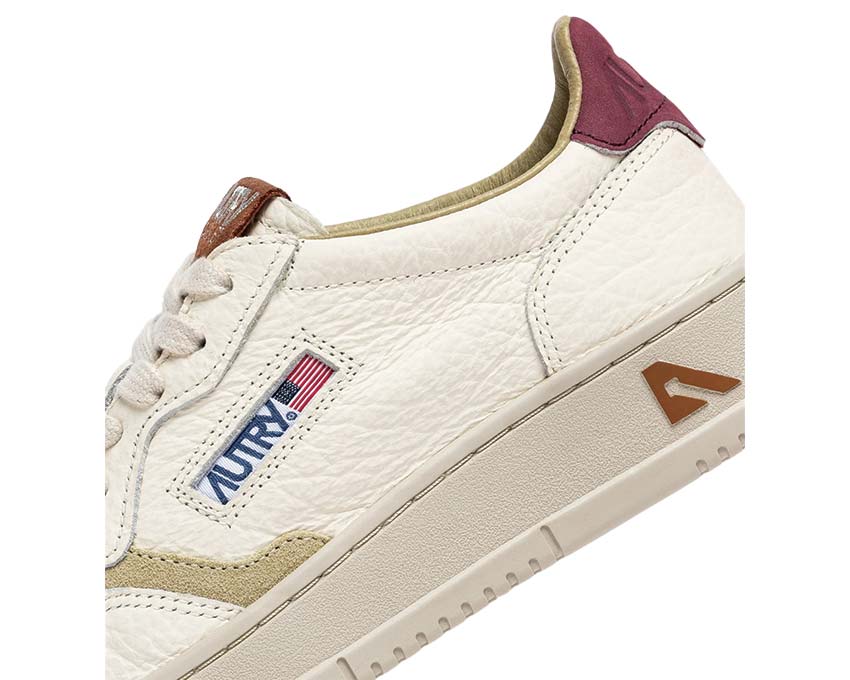  Autry Medalist Low Marshmallow / Burgundy Leather AULMNE10