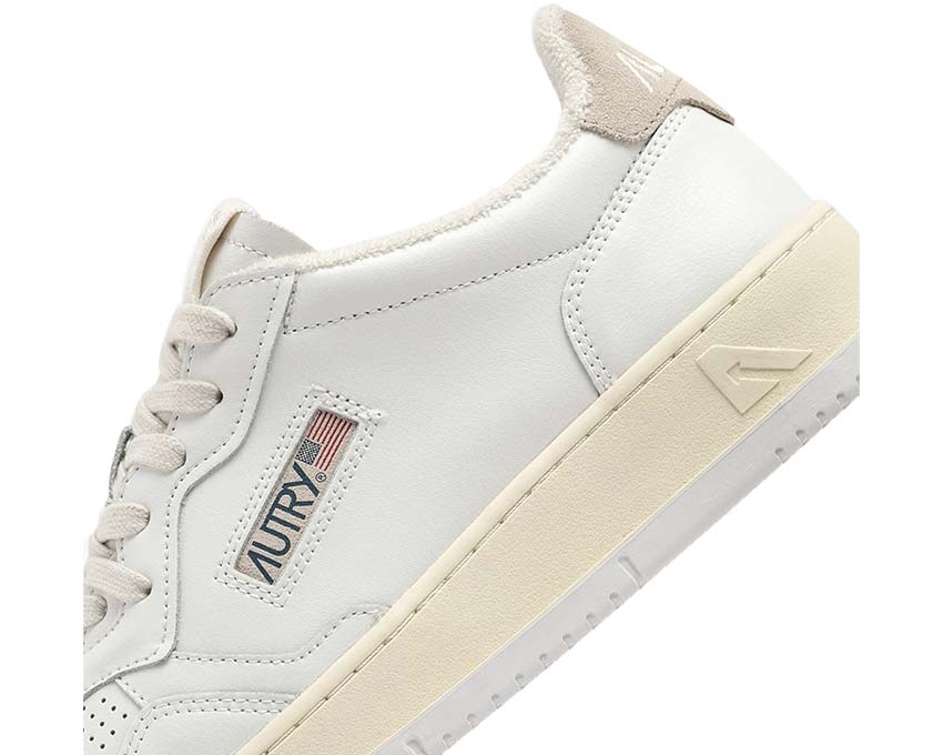 Autry Medalist Low  Virgin / Sponge Wht - Ivor AULWVS05