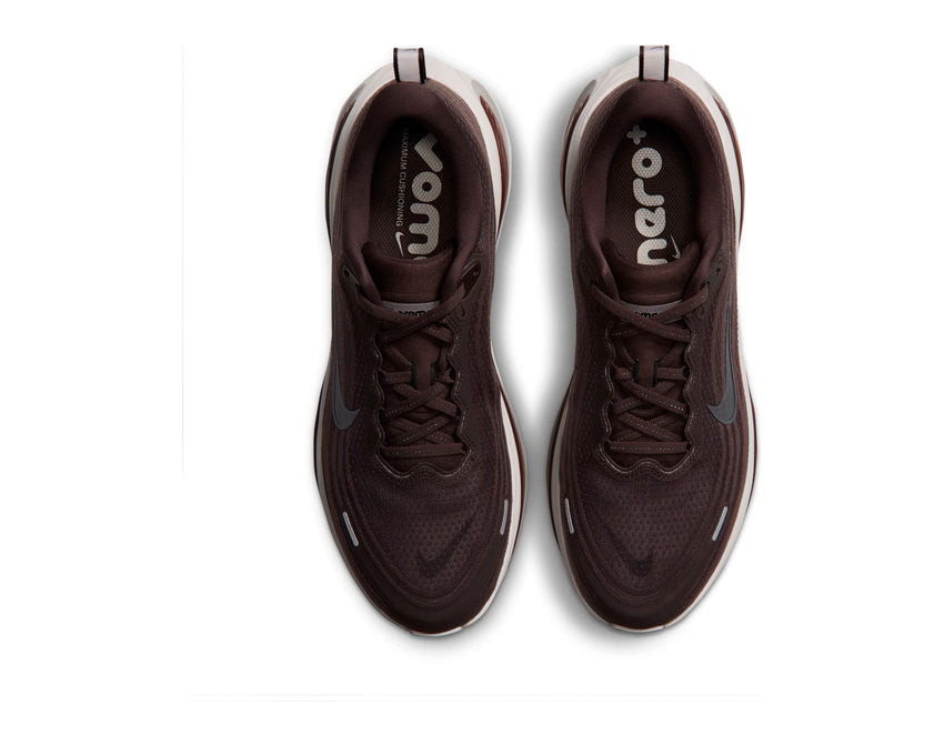 Nike Vomero Plus "Baroque Brown"