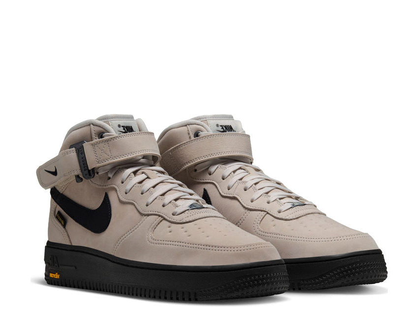 Nike Air Force 1 Mid '07 Gtx Vibram "Summit White"