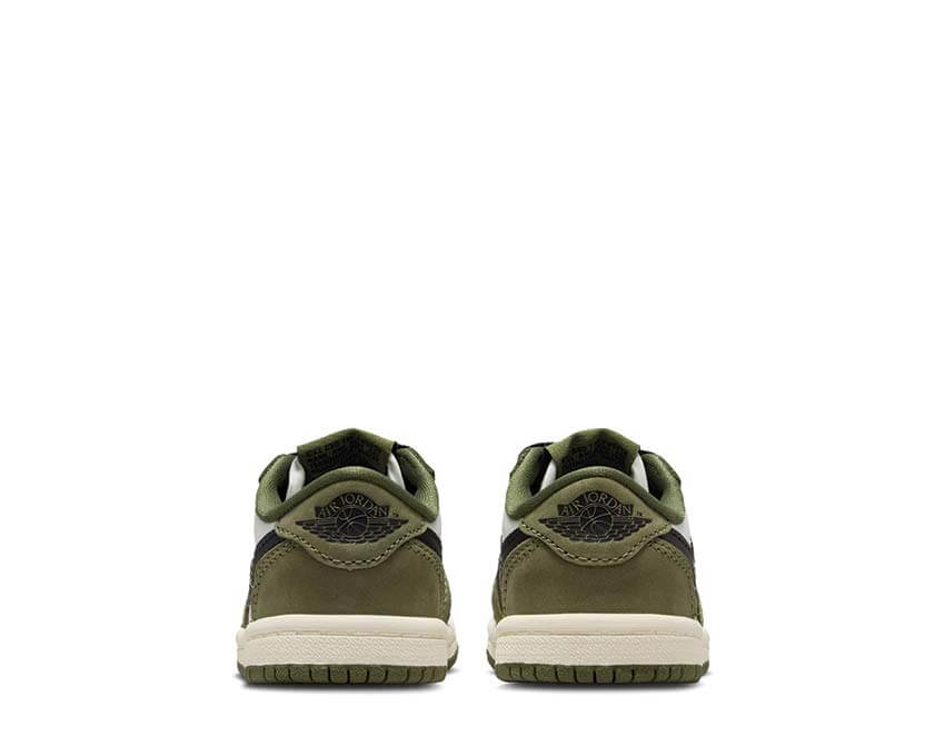 Jordan 1 Retro Low OG TD Medium Olive dettaglio — pelle olive black summit white