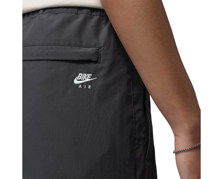 Jordan BIKE AIR Nigel Sylvester Pants Anthracite — taglio moderno tessuto tecnico BMX