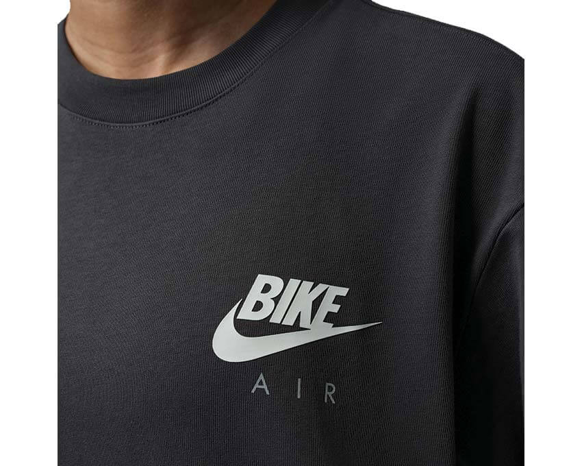 Jordan BIKE AIR Nigel Sylvester Tee Anthracite — vista posteriore grafica collab BMX