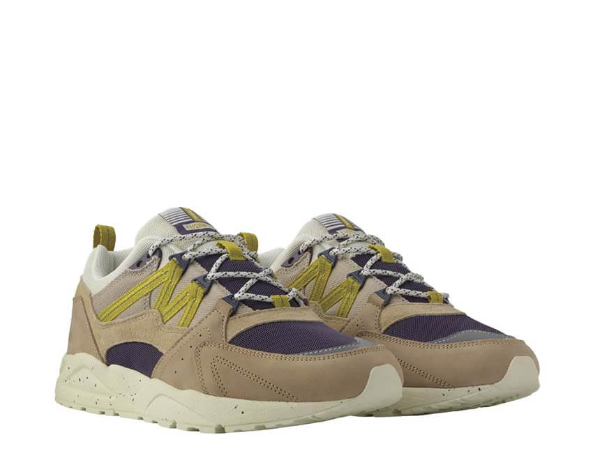 Karhu Fusion 2.0 Warm Taupe vista laterale — tomaia mesh taupe