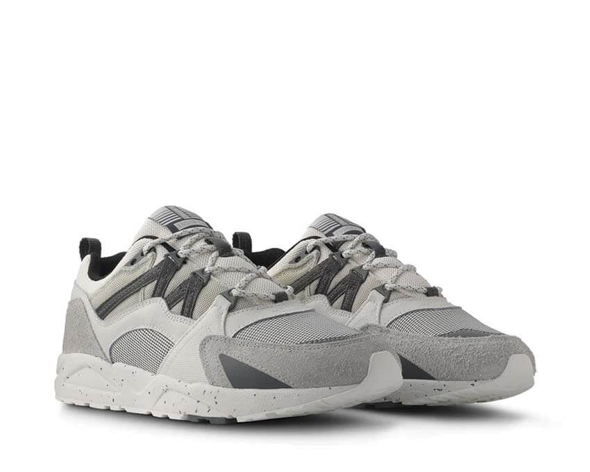 Karhu Fusion 2.0 Foggy Dew vista laterale — mesh verde Foggy Dew