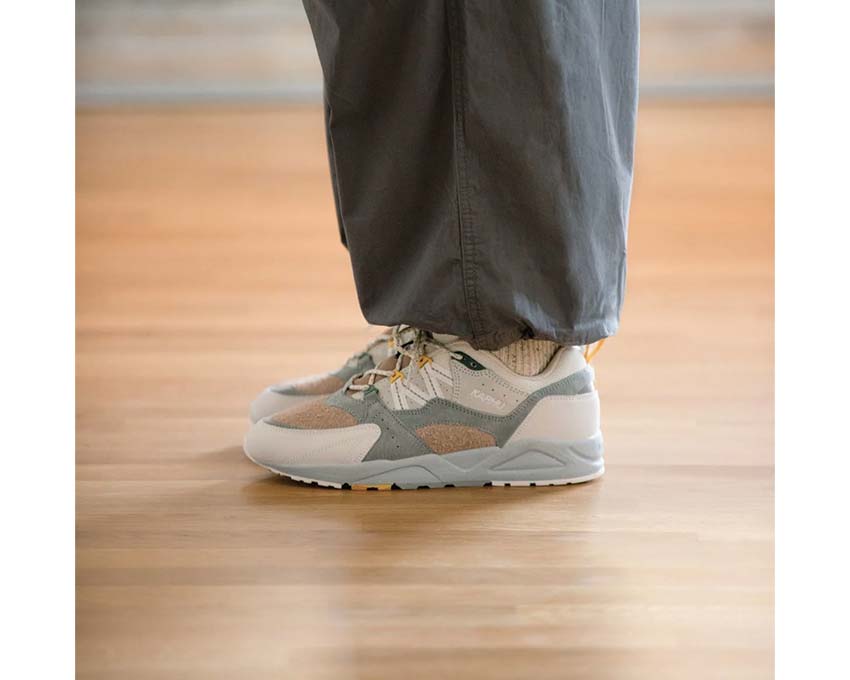 Karhu Fusion 2.0 Limestone / Bright White F804180