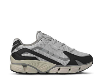 Karhu Super Fulcrum Jet Black — zapatilla unisex retro sport negro total