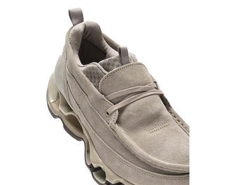 Mizuno Wave Prophecy Moc Taupe vista lateral — upper moc sin cordones