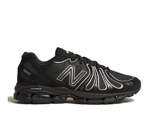 New Balance 1890 Checks Off “Black/Silver”