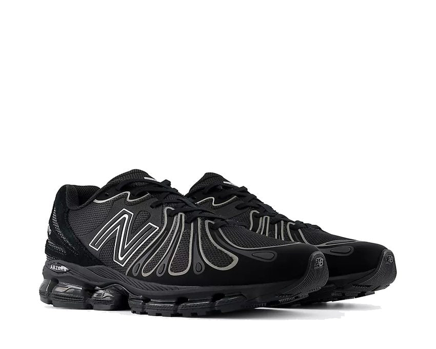 New Balance 1890 "Black/Silver Metallic" - sneakers unisexe - vue latérale
