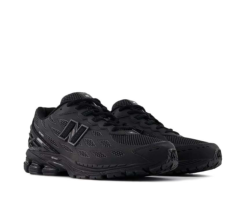New Balance 1906 Black / Silver Metallic U1906WFD