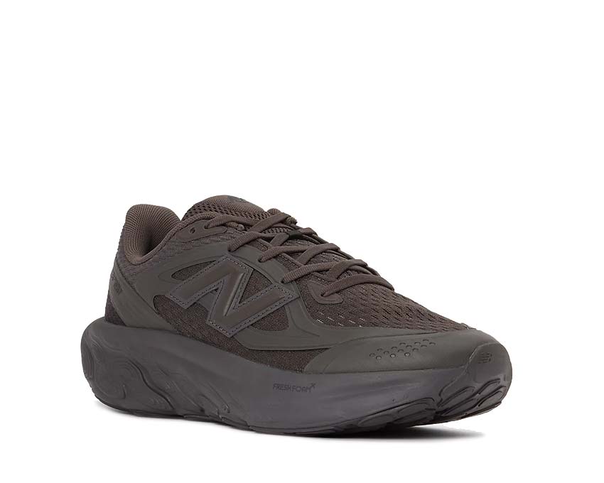 New Balance Fresh Foam Trainer Black Cement / Black UTRNWD