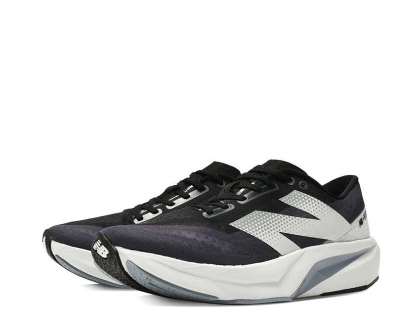 New Balance FuelCell Rebel V4 Graphite / Black - Quartz Grey MFCXLK4