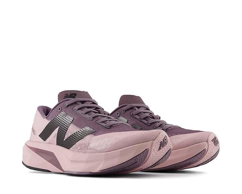 New Balance FuelCell Rebel V4 W Twilight Haze / Dark Ice Wine - Black WFCXCS4