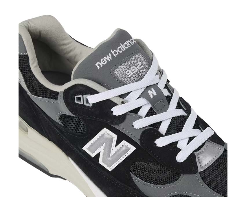  New Balance Made in USA 992 Core U992BK