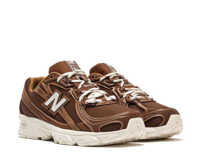 New Balance 740 "Pumpernickel" - sneakers unisexe - vue 2