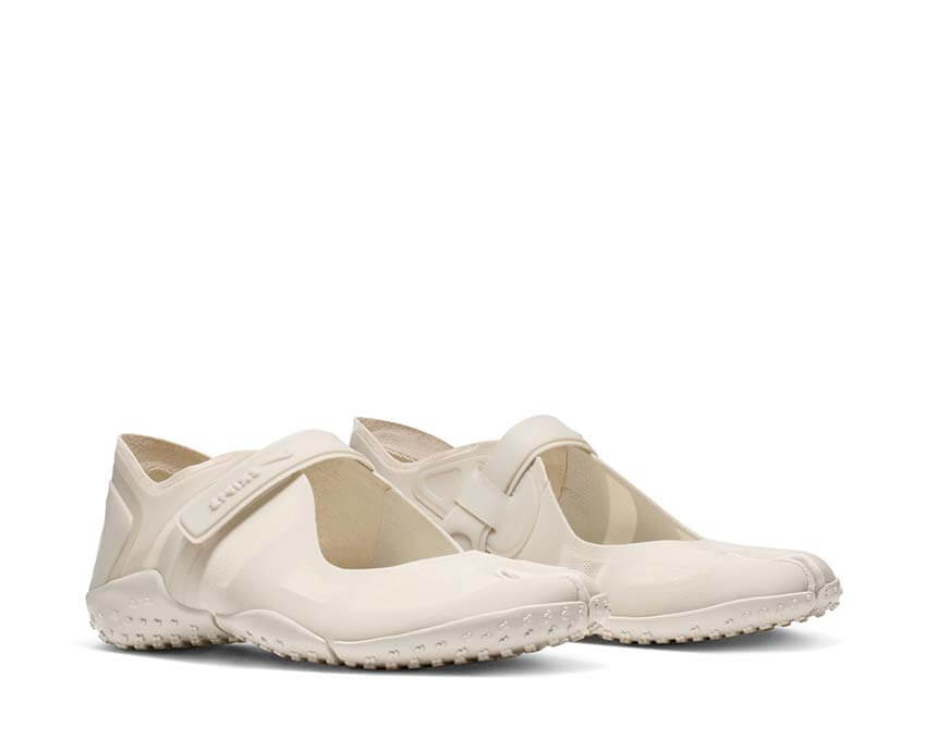 NikeSKIMS Rift Mesh IO7694-002