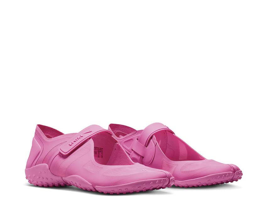 NikeSKIMS Rift Mesh IO7694-600