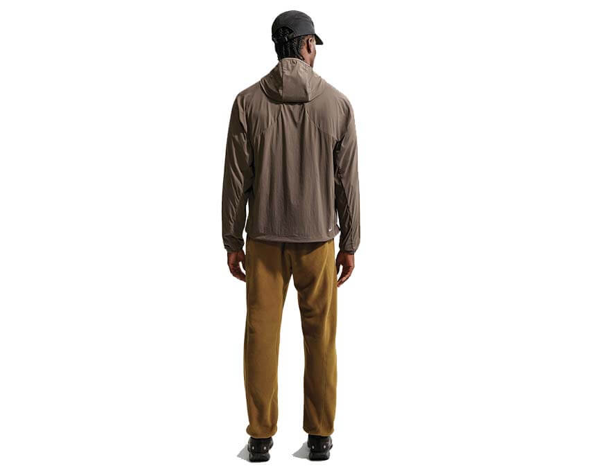 Nike ACG Five Towers Jacket Ironstone dettaglio — tessuto tecnico grigio antracite outdoor