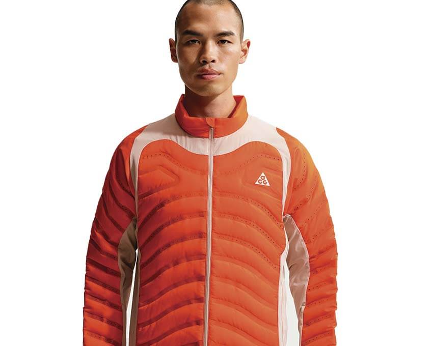Nike ACG Lava Loft Safety Orange — giacca uomo outdoor arancione isolamento termico