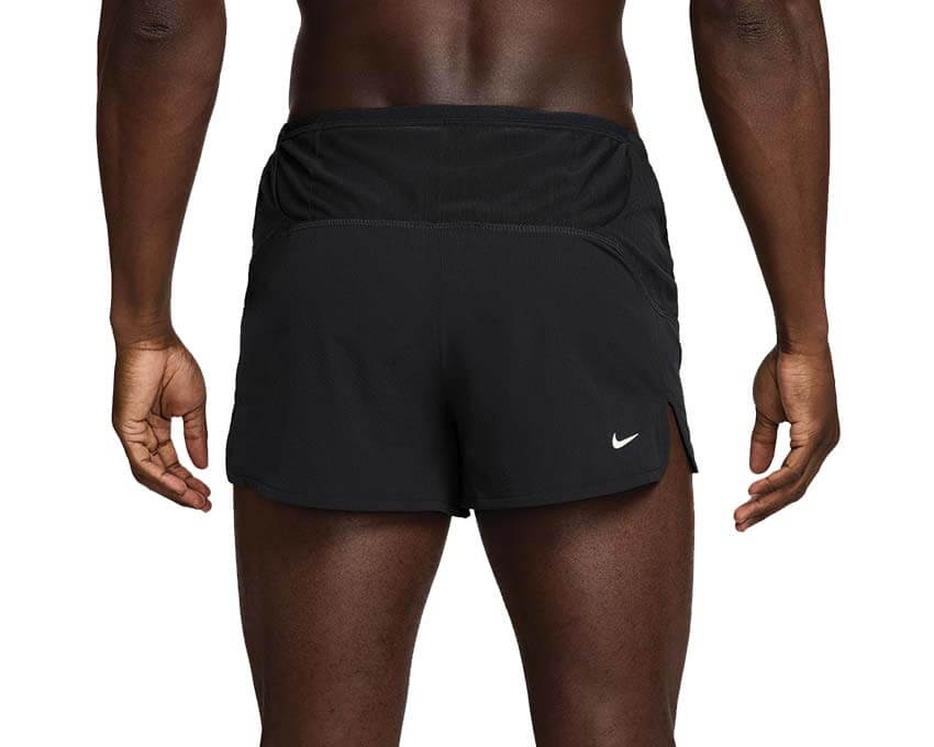 Nike ACG Trailwind Shorts vista posteriore — pantaloncini trail neri uomo outdoor ACG