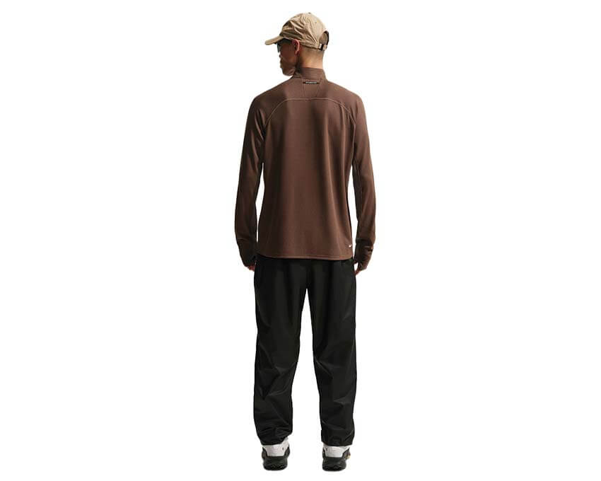 Nike ACG Trailwind Storm-FIT ADV Pantaloni dettaglio — tessuto Storm-FIT impermeabile outdoor