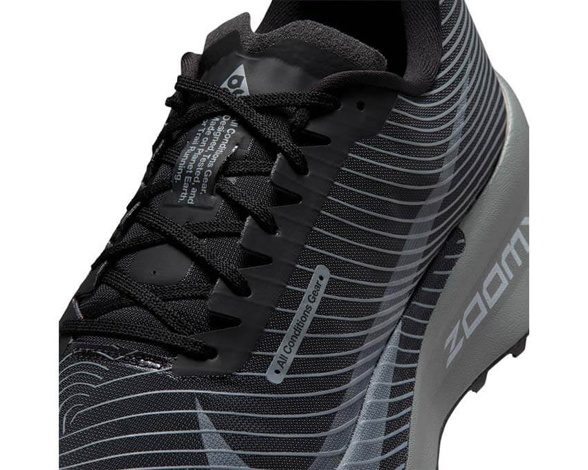  Nike ACG Ultrafly Trail HF5668-001