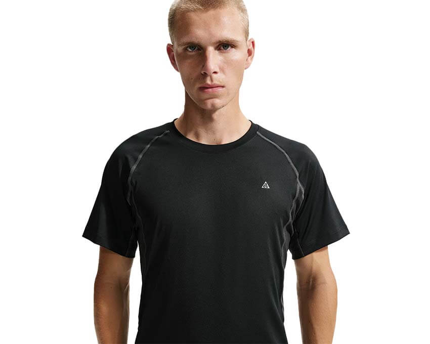 Nike ACG Wildsee Tee — t-shirt uomo trail outdoor nero traspirante
