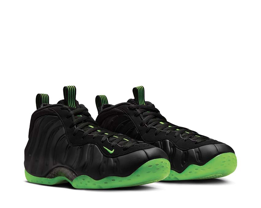 Nike Air Foamposite One Black / Volt HF2902-001