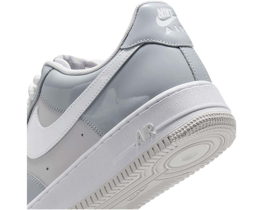  Nike Air Force 1 '07 LV8 HV9405-001